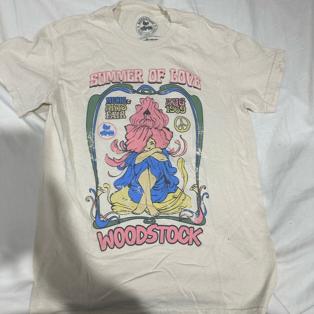 MUSIC Graphic T-Shirt